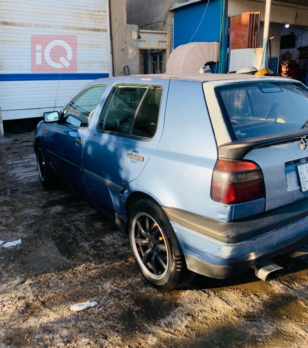 Volkswagen Golf